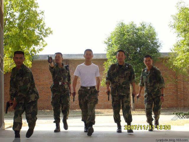 龍焱特種部隊(duì)大隊(duì)長(zhǎng)，英勇無(wú)畏的領(lǐng)袖與傳奇戰(zhàn)士的典范，龍焱特種部隊(duì)大隊(duì)長(zhǎng)，英勇無(wú)畏的領(lǐng)袖與戰(zhàn)士傳奇典范