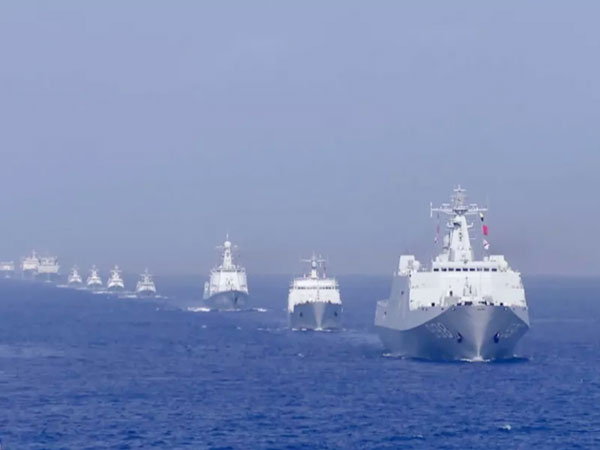 人民海軍成立70周年閱兵，輝煌成就與堅定前行，人民海軍成立70周年閱兵，輝煌成就鑄就，堅定前行展雄姿
