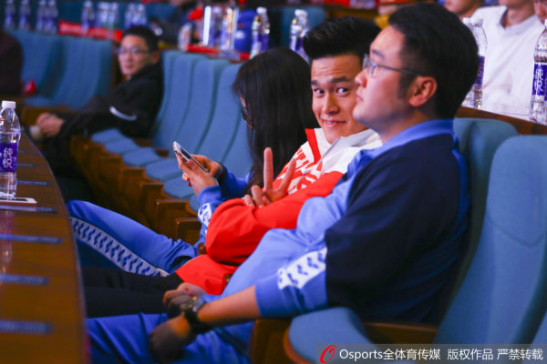 王中王一肖免費期期中，深度解析與SEO優(yōu)化策略，王中王一肖免費期期中深度解析與SEO優(yōu)化策略探討