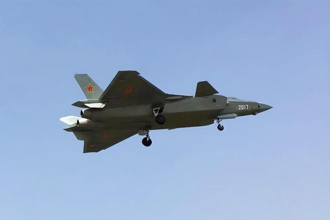 揭秘殲-22戰(zhàn)斗機的卓越性能與獨特優(yōu)勢，揭秘殲-22戰(zhàn)斗機的性能優(yōu)勢與獨特之處