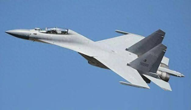 殲-11戰(zhàn)機(jī)，幾代戰(zhàn)機(jī)中的佼佼者，殲-11戰(zhàn)機(jī)，幾代戰(zhàn)機(jī)中的翹楚