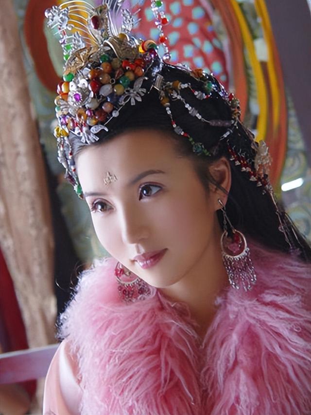 陳好演的電視劇有哪些，回顧她的演藝生涯與經(jīng)典作品，陳好的演藝生涯，經(jīng)典作品與電視劇回顧