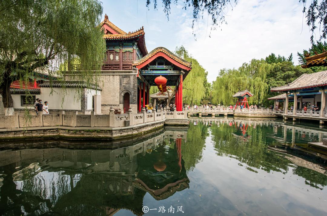 濟南好玩的地方，探索這座城市的魅力景點，濟南魅力景點探索之旅，城市游玩好去處