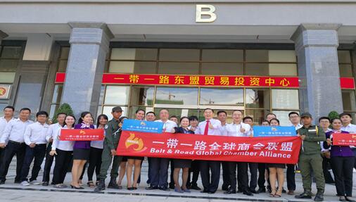 新澳門一碼一肖一特一中交易，深度解析與探索，澳門一碼一肖一特一中交易的深度探索與解析